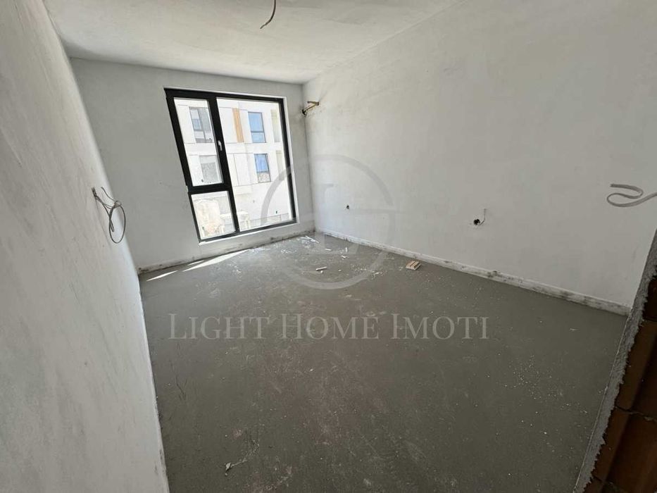 Продава се Двустаен апартамент в Пловдив, Остромила - 71 кв.м за 1193 €/кв.м - Снимка #1