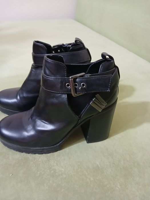 Продается обувь по 5 тыс