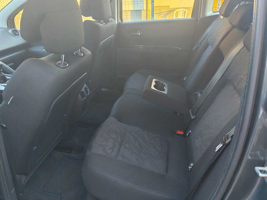 Peugeot 3008 1.6 HDI 112 cp an 2010