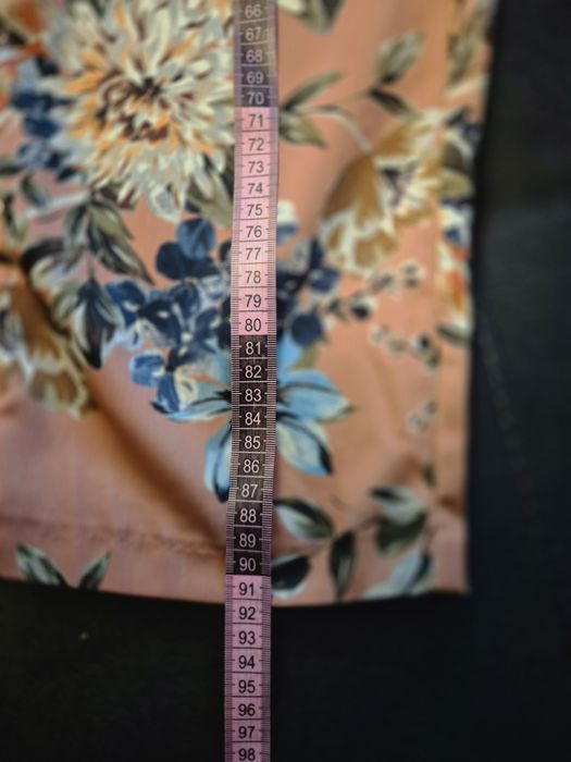 Pantaloni Zara Basic cu imprimeu floral