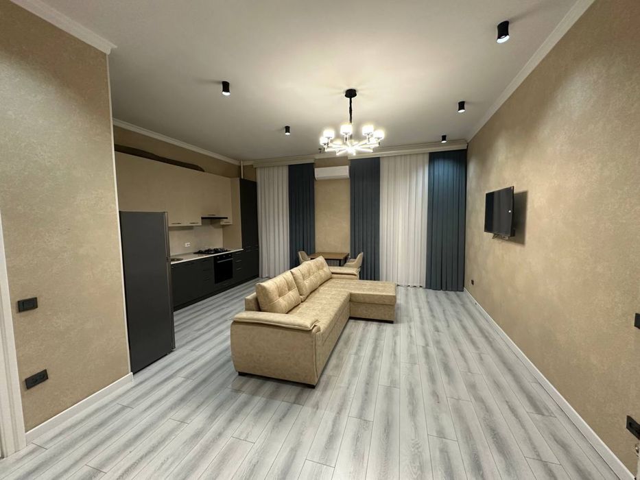 Яккасарай Бмв мойка 2хКом/3/6 Новостройка