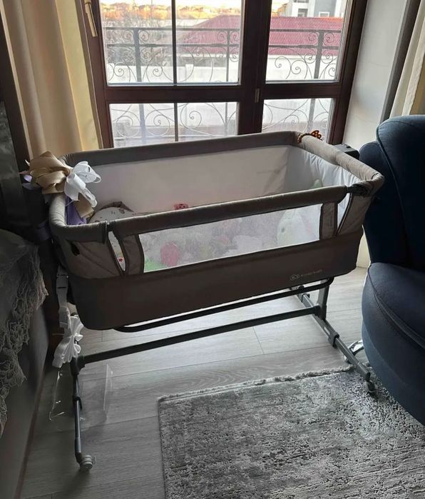 Продам детскую кроватку(манеж)