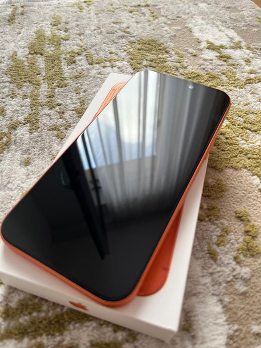 Iphone 17 pro max orang