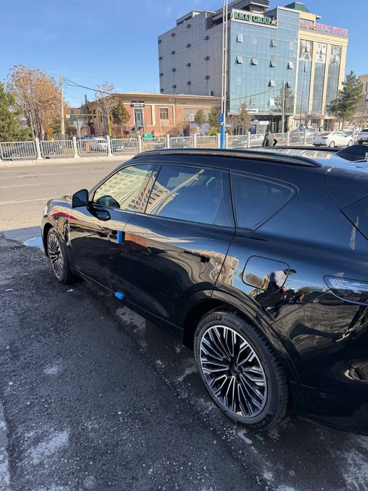 Voyah free plus 2025