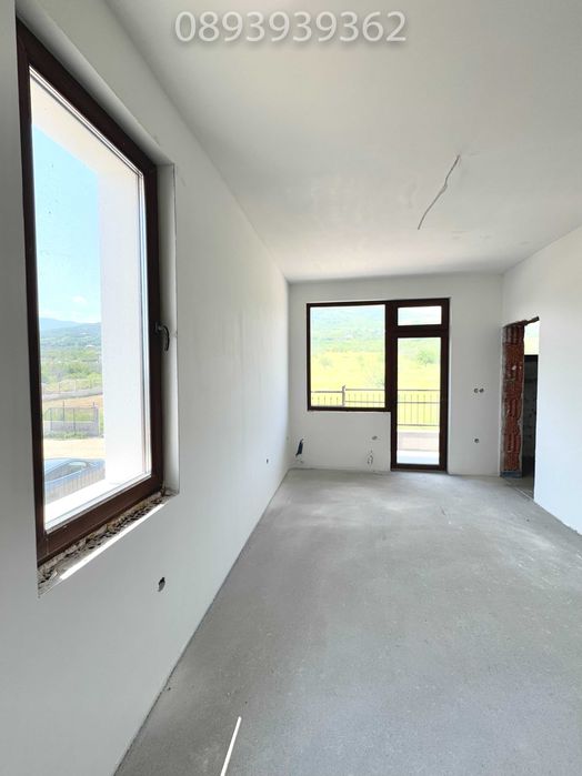 Продава се Къща в с. Брестник, Област Пловдив - 205 кв.м за 1400 €/кв.м - Снимка #11