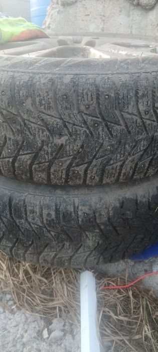 Продам резину без диска