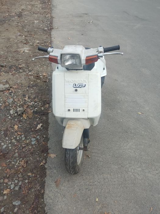 Honda Hyro трехколестная