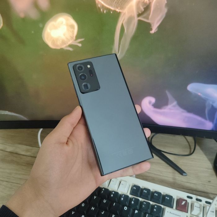 Samsung Note 20 ultra dastavka bor