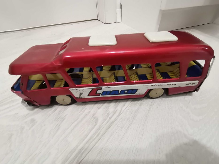 Jucărie veche de colecție autobuz