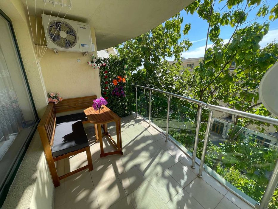 Дава се под наем Двустаен апартамент в к.к. Св.Св. Константин и Елена - 60 кв.м за 600 € - Снимка #8