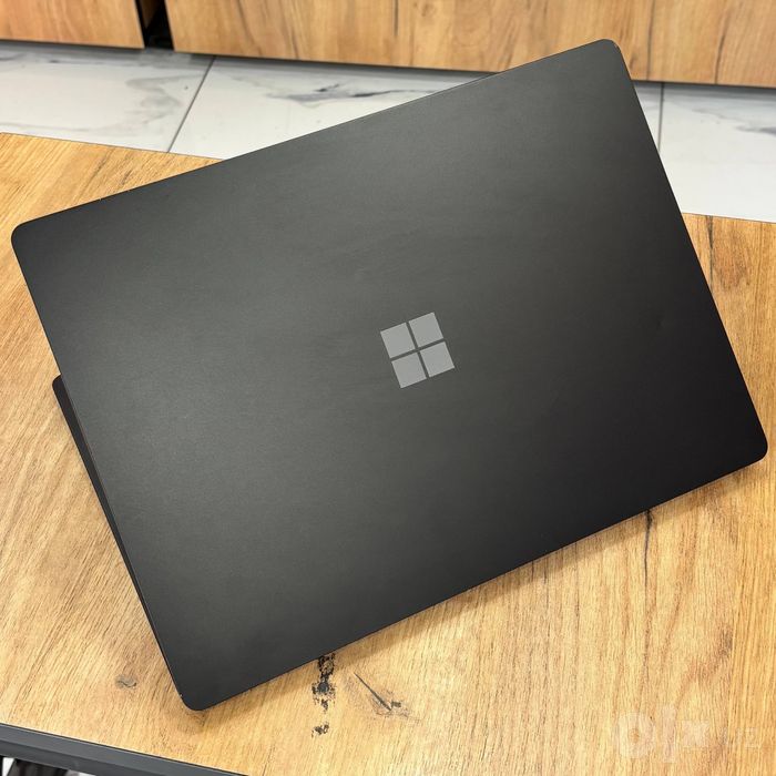 Microsoft Surface Laptop 5 Core i5
