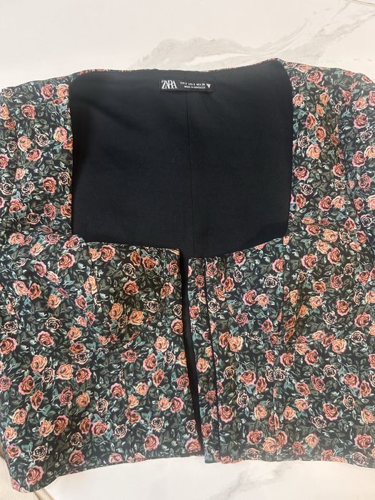 Блуза Zara.