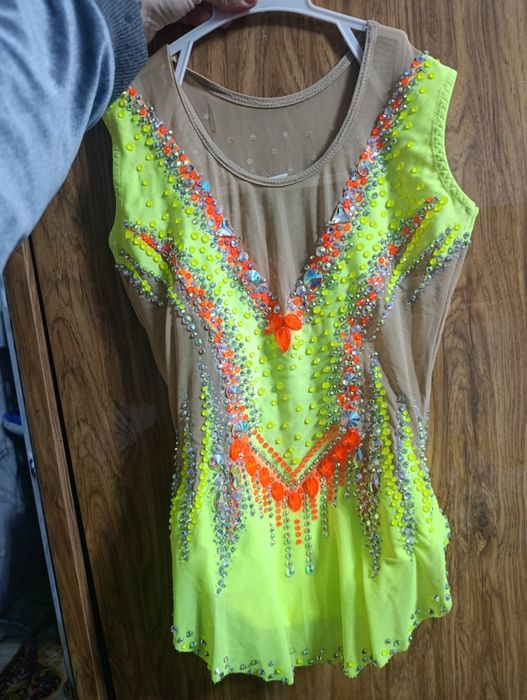 Продам купальник