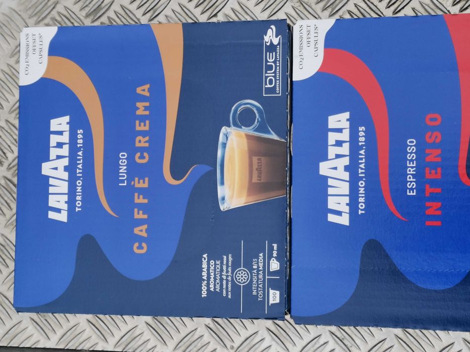 Капсули Lavazza Лаваца , кафе на зърна-Лаваца, карт. чаши