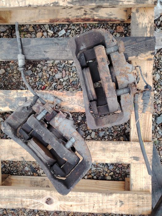 Предни и задни спирачни апарати Фолксваген Шаран 2.8 вр6 / VW Sharan 2