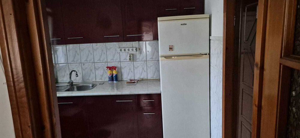 Vand apartament 3 camere