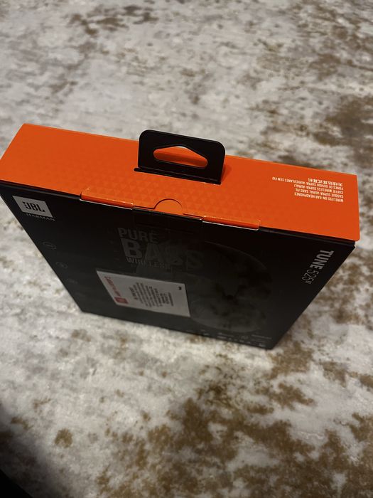 Casti JBL tune 525 bt