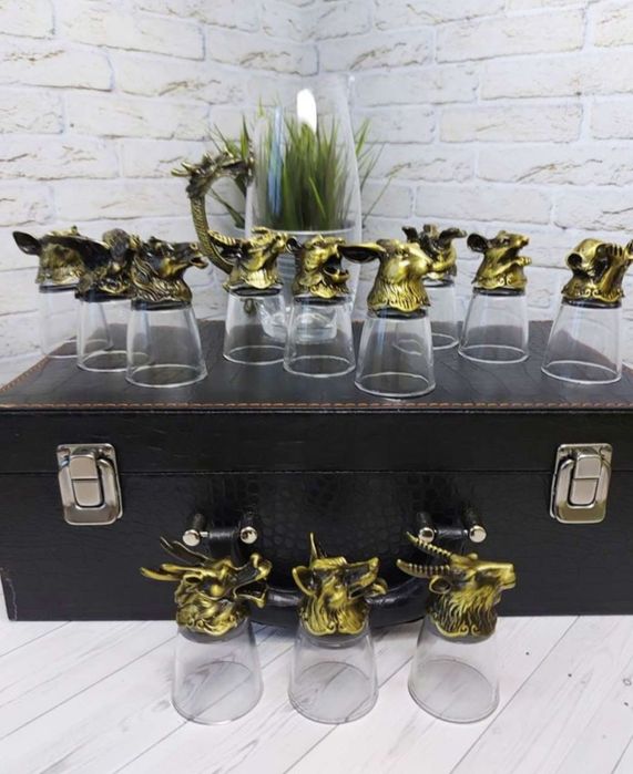 Подарок рюмки перевёртыши в кейсе