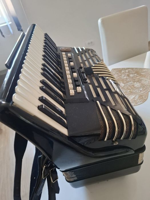 Vand acordeon Hoher imperator 5