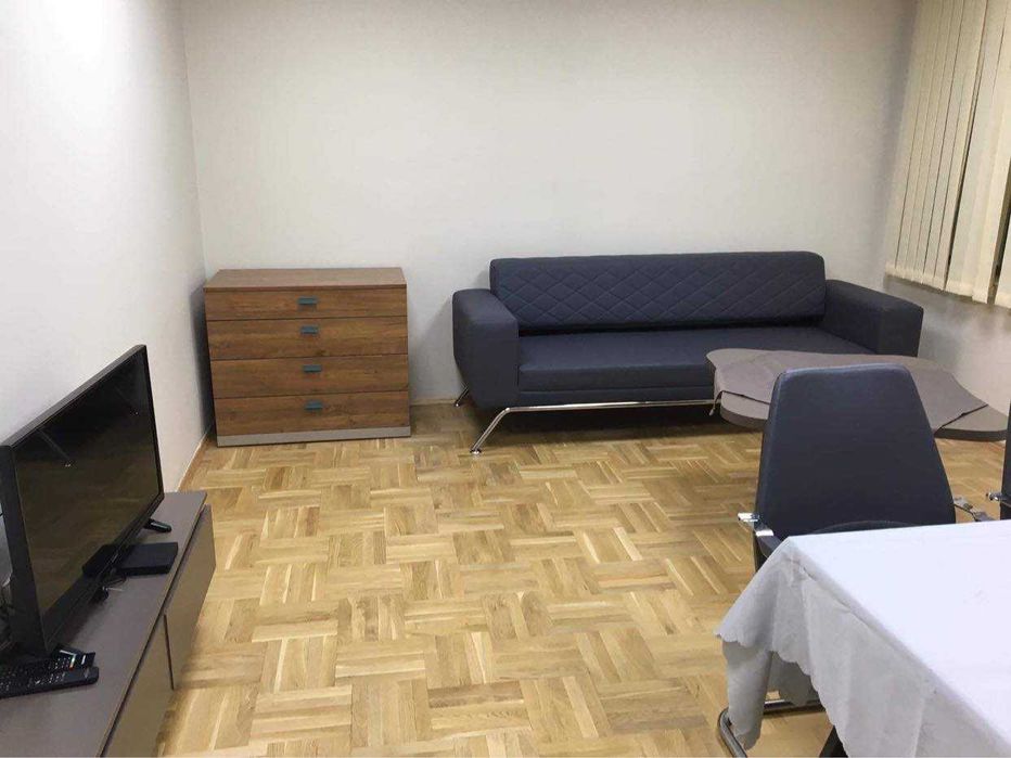 Дава се под наем Двустаен апартамент в Бургас, Център - 55 кв.м за 500 € - Снимка #14