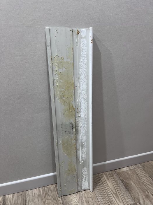 Подоконник ПВХ белый, б/у, 90×20,5 см