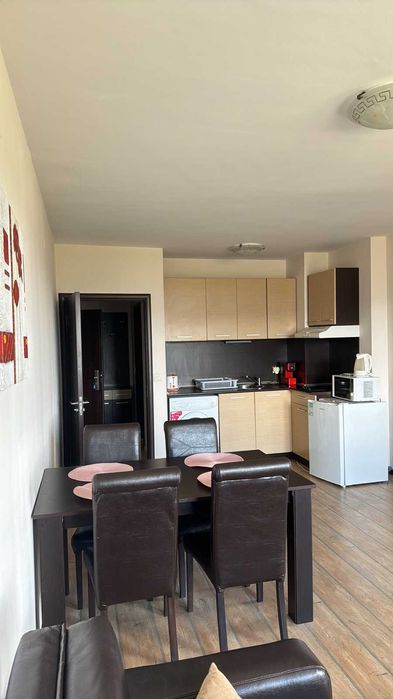 Дава се под наем Двустаен апартамент в Банско - 70 кв.м за 800 € - Снимка #4