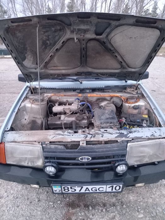 Продам машину ВАЗ 21099