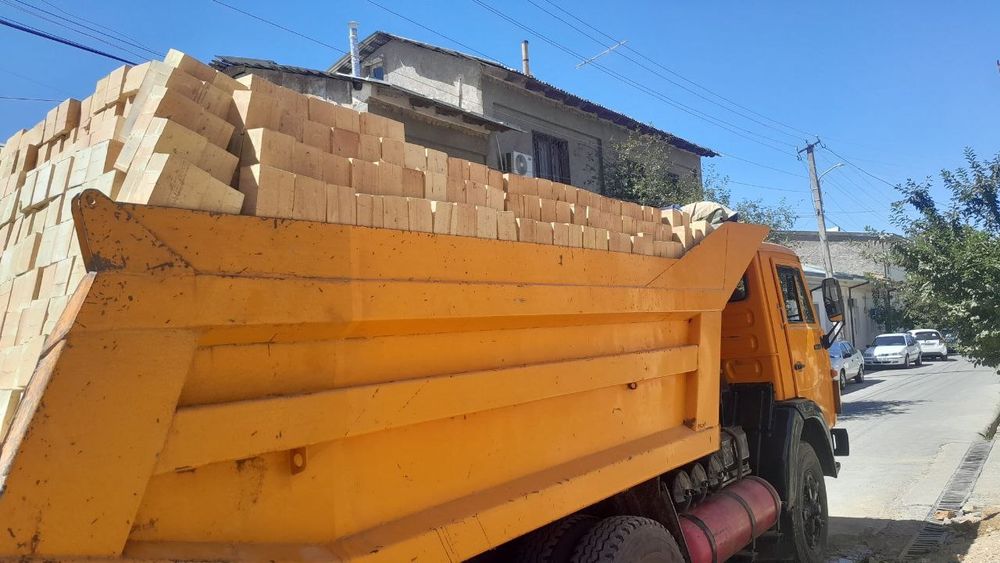 Keramika pishgan g'isht