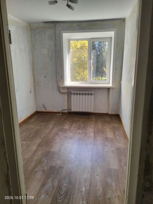Продам 3х комн. В 3м микр-он. 3э угловая.