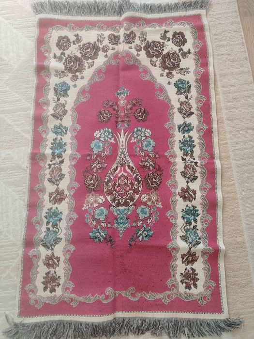 Продам коврик для намаза