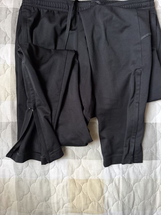 Спортен екип Nike (dry-fit)