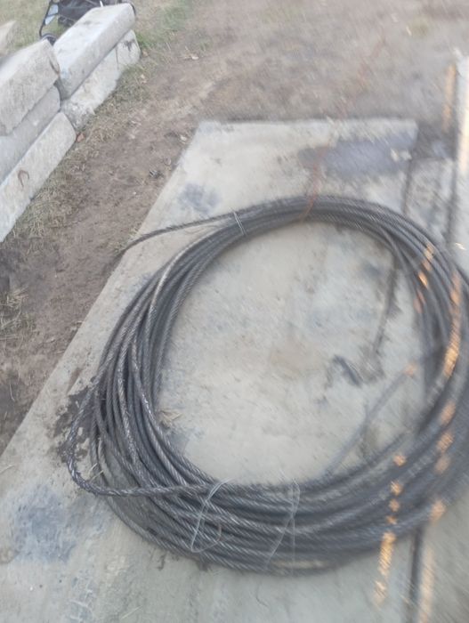 Продам трос диаметр на 20 .од
