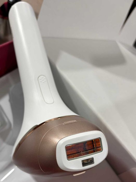 Philips series 9900 LUMEA BRI973