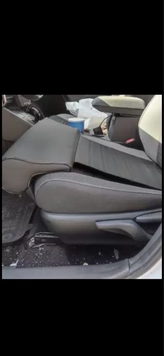 Продам Проставку под колени на Авто