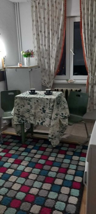 Închiriez apartament 2 camere b-dul Primaverii