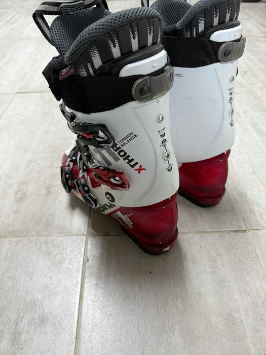 Продавам ски обувки  Alpina XTHOR 110 размер 27.5