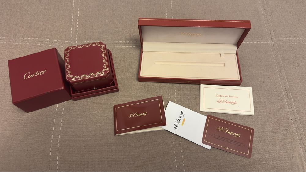 Vand o cutie Inel Cartier si una pentru pix Dupont