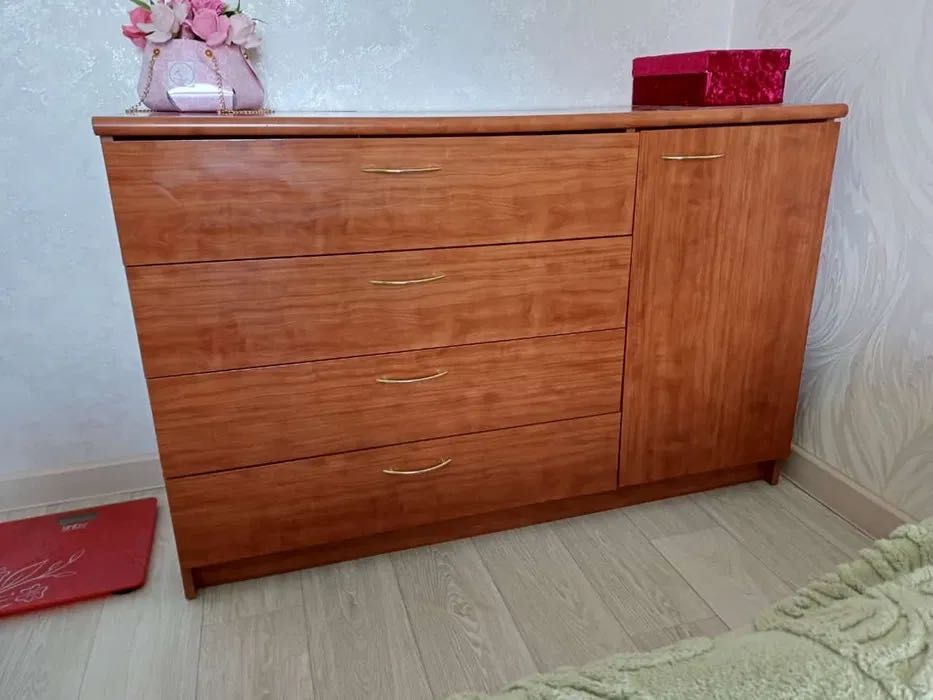 Шифонер трехдверный Шатура