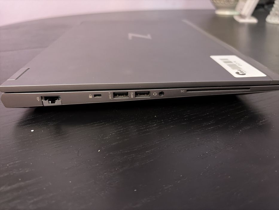 HP ZBook Fury 15 G7 Mobile Workstation , 32 Gb ram , 943 Gb