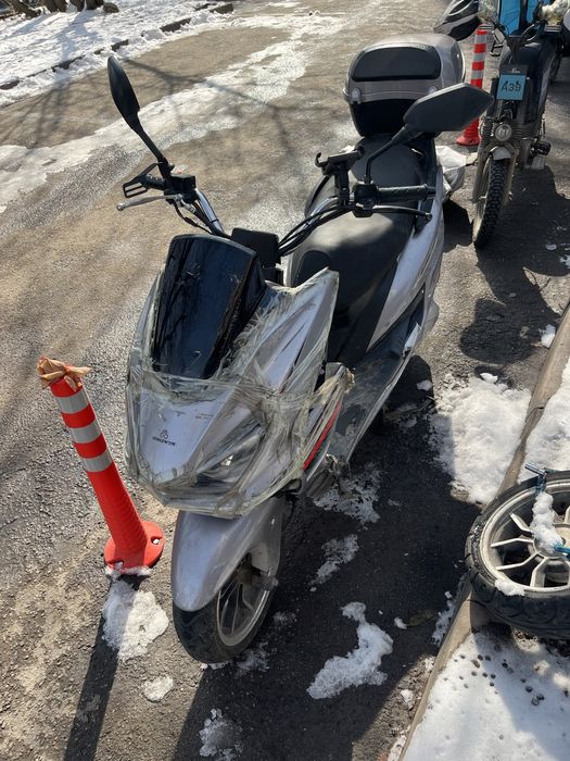 Мопед сатылады срочна