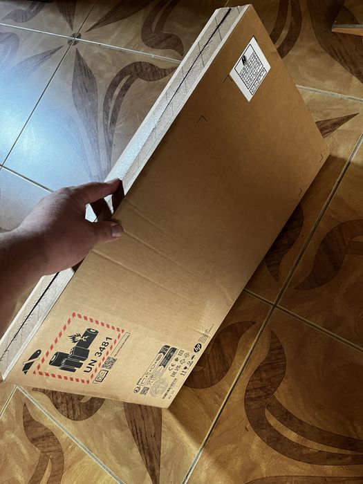 Leptop Hp core I3 disp.17”