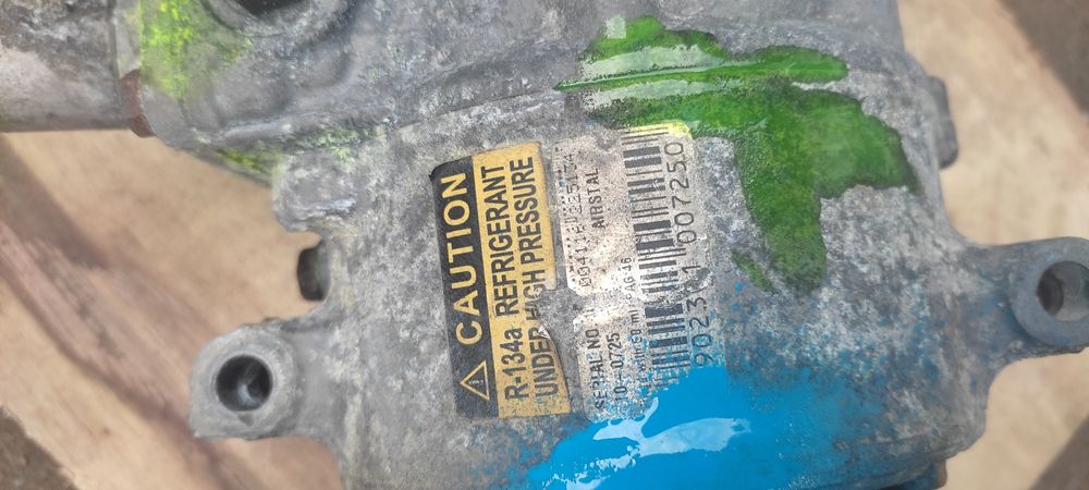 Vând compresoare ac