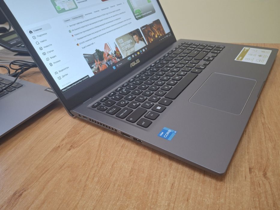Asus X515EA i3-11/8gb/240gb