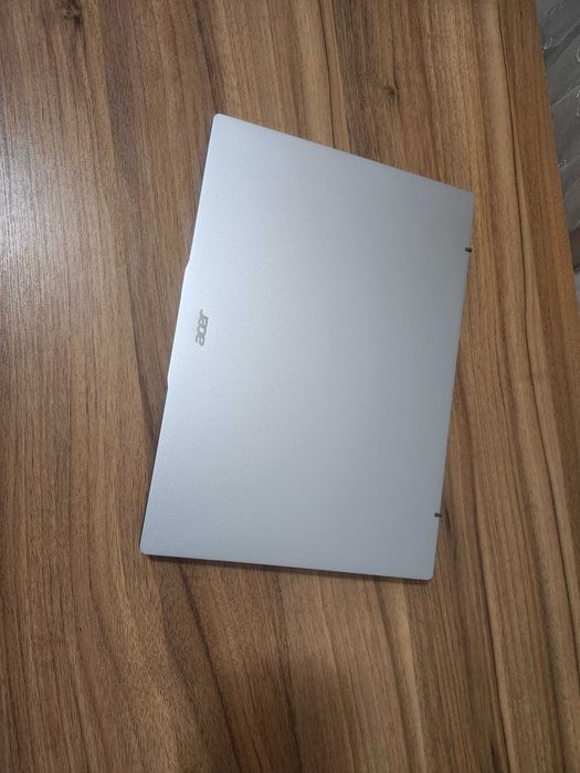 Acer Swift Go Ultra 7/DDR5 16/M.2 1TB/14 IPS