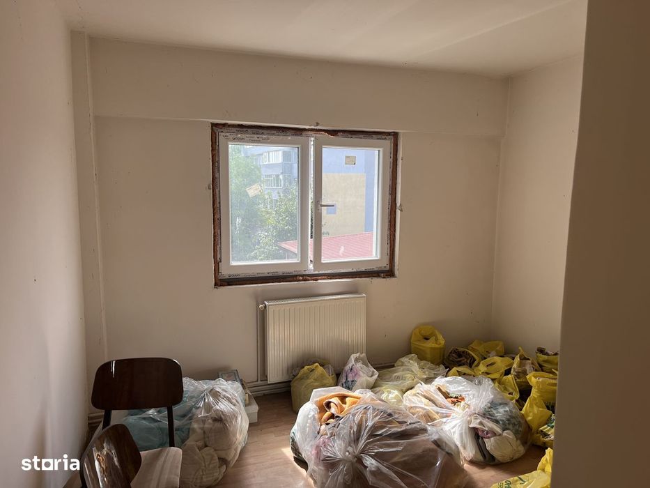 Ap 2 camere, decomandat, Centru, 2 balcoane