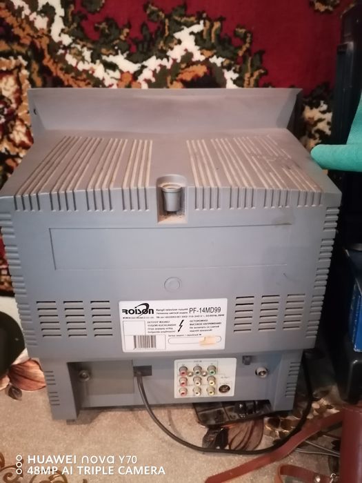 Продам телевизор Roison