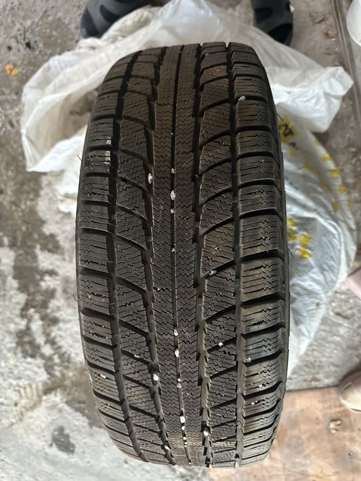 Продам шины в отличном качестве