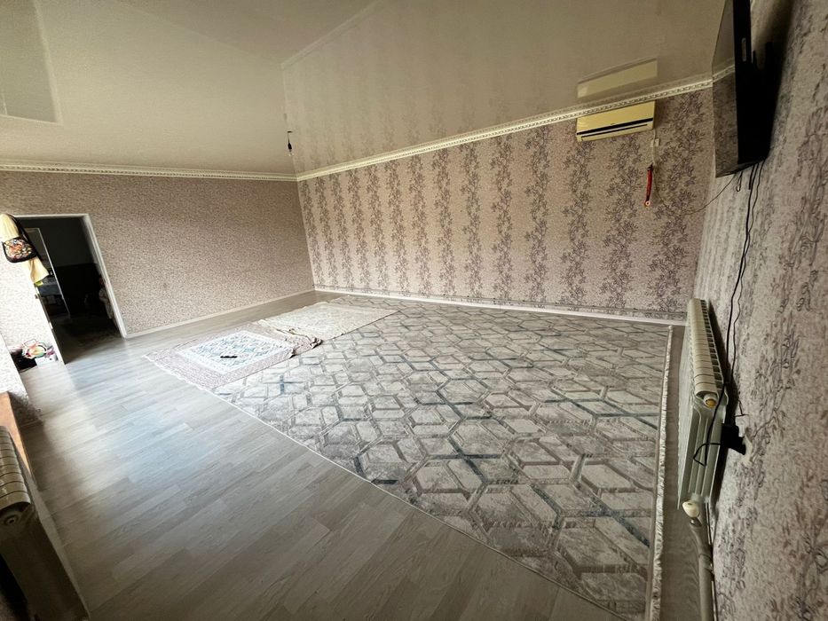 Продам  два дома в одном дворе