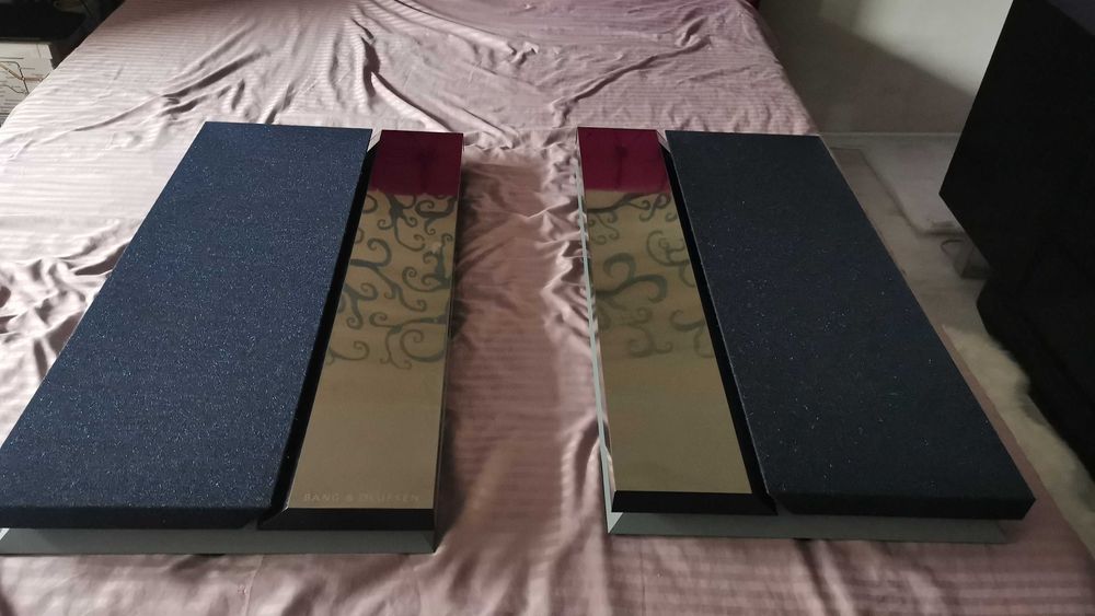 Boxe (Flat Panel) Passive Bang & Olufsen's BeoLab and Beovox 5000