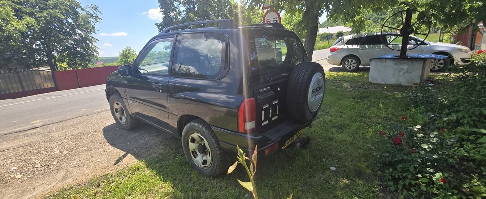 Suzuki grand Vitara 1.6 benzina!